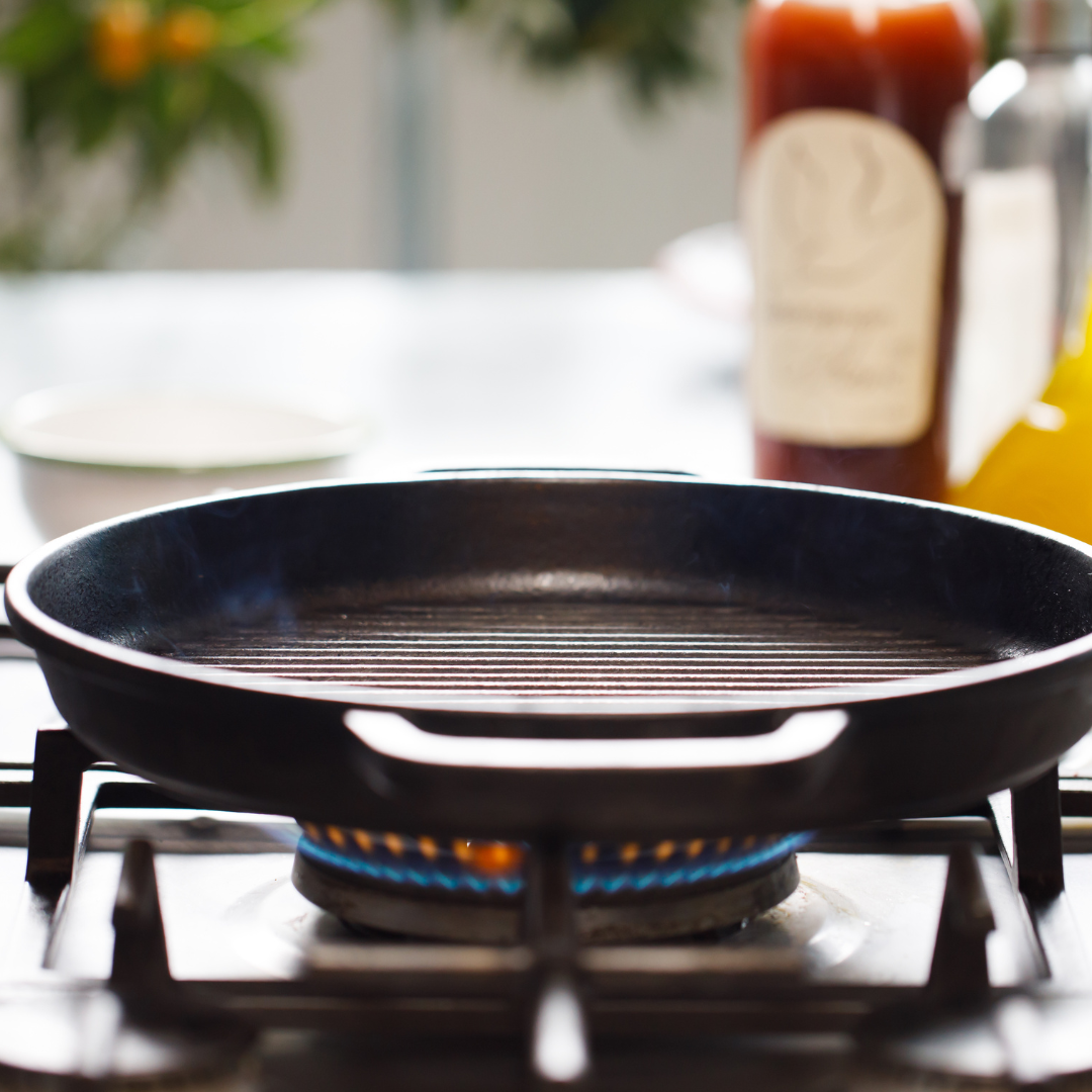 Mastering the Art of Properly Heating Your Pan to Prevent Food from Sticking